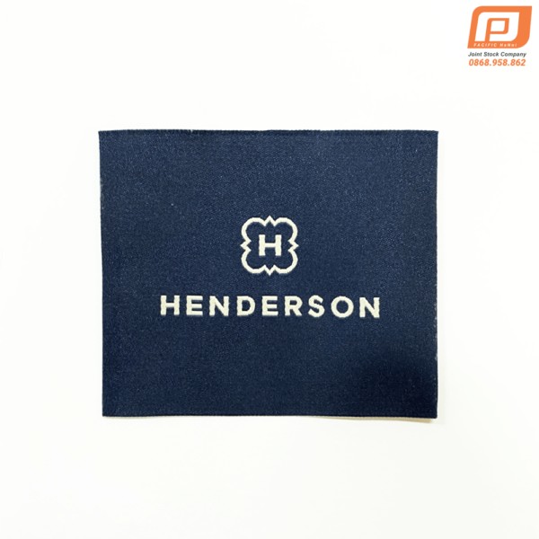 Mác dệt Henderson to - Nhãn Mác Và Phụ Liệu Dệt May Thanh Bình - Công Ty Cổ Phần Sản Xuất Nhãn Mác Và Phụ Liệu Dệt May Thanh Bình